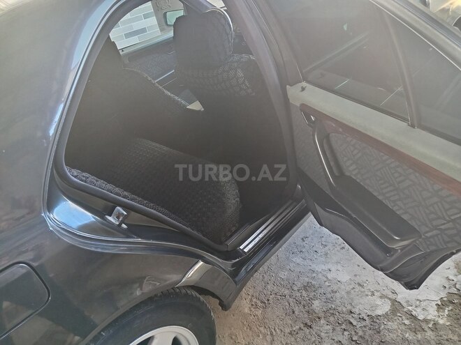 Mercedes C 200 1994, 276,457 km - 2.0 l - Bakı