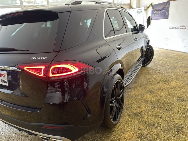 Mercedes GLE 350 4MATIC 2022, 67,900 km - 2.0 l - Sumqayıt