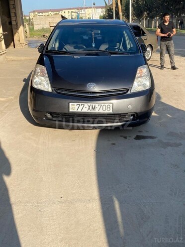 Toyota Prius 2007, 260,000 km - 1.5 l - Salyan