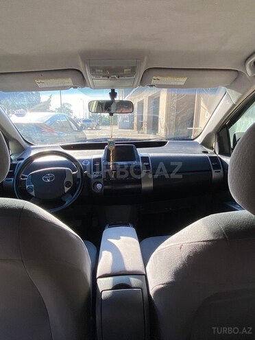 Toyota Prius 2007, 260,000 km - 1.5 l - Salyan