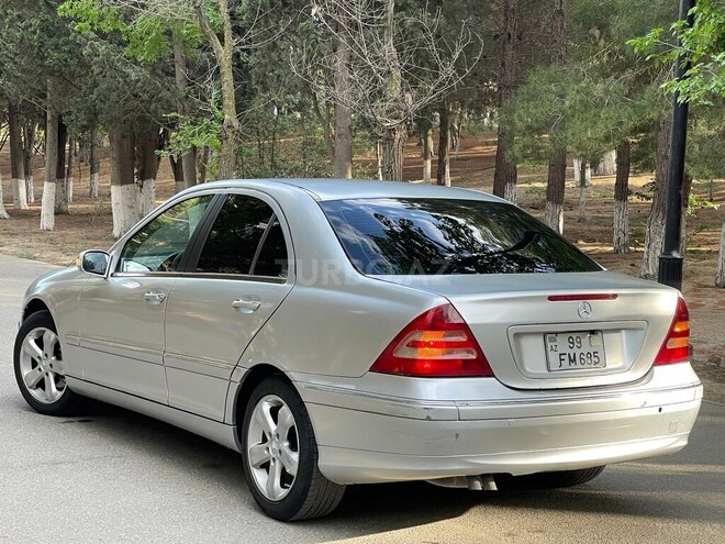 Mercedes C 240 2002, 349,542 km - 2.4 l - Bakı