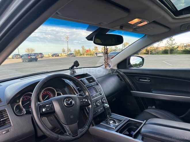 Mazda CX-9-11