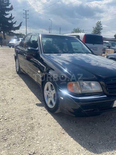 Mercedes C 220 d 1999, 300,000 km - 2.2 l - Bakı
