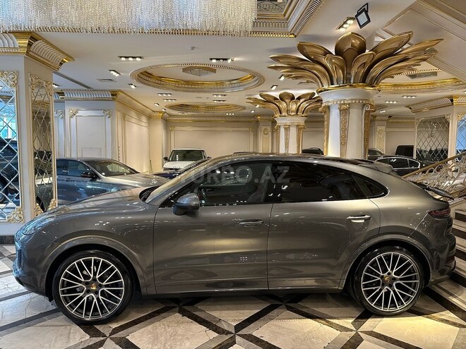 Porsche Cayenne Coupe-5
