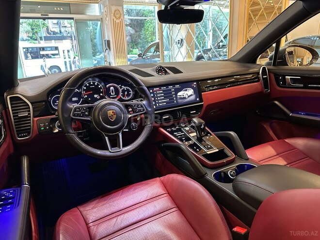 Porsche Cayenne Coupe-11