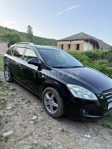 Kia Ceed 2008, 302,000 km - 1.6 л - Quba