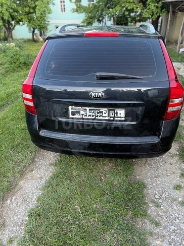 Kia Ceed 2008, 302,000 km - 1.6 л - Quba