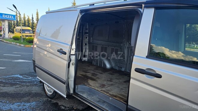Mercedes Vito 115 2006, 251,000 km - 2.2 л - Zaqatala
