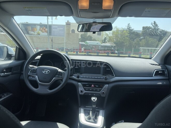 Hyundai Elantra 2017, 120,701 km - 2.0 l - Bakı