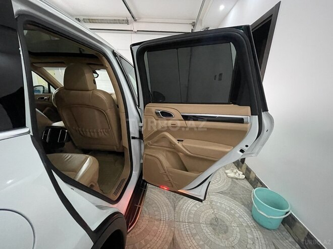 Porsche Cayenne 2012, 140,000 km - 3.6 л - Bakı