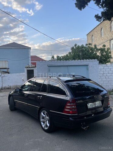 Mercedes C 220 d 2005, 418,000 km - 2.2 l - Bakı