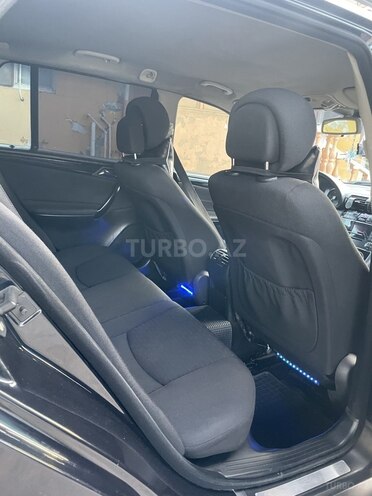 Mercedes C 220 d 2005, 418,000 km - 2.2 l - Bakı