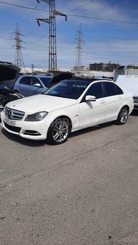 Mercedes C 220 d 2012, 277,000 km - 2.2 l - Bakı