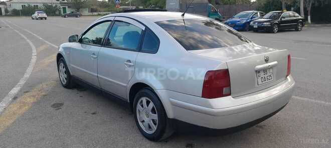 Volkswagen Passat 1999, 327,473 km - 1.8 л - Sumqayıt