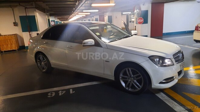 Mercedes C 220 d 2012, 277,000 km - 2.2 l - Bakı