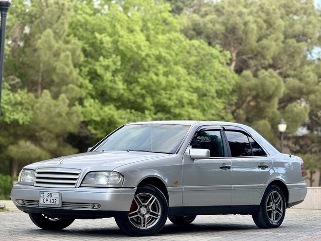 Mercedes C 220 1995, 421,091 km - 2.2 l - Bakı