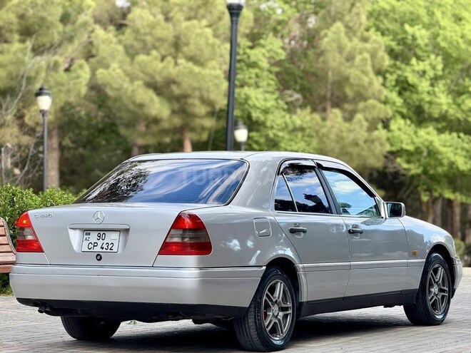 Mercedes C 220 1995, 421,091 km - 2.2 l - Bakı
