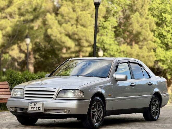 Mercedes C 220 1995, 421,091 km - 2.2 l - Bakı