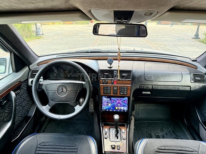 Mercedes C 220 1995, 421,091 km - 2.2 l - Bakı