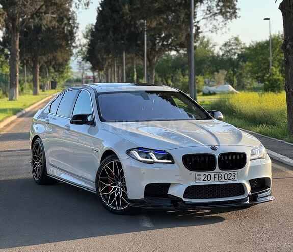 BMW 528 2015, 140,000 km - 2.0 l - Gəncə