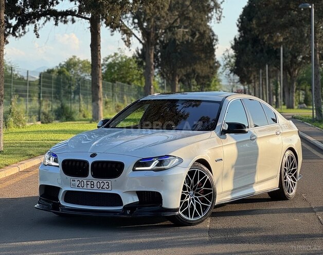BMW 528 2015, 140,000 km - 2.0 l - Gəncə