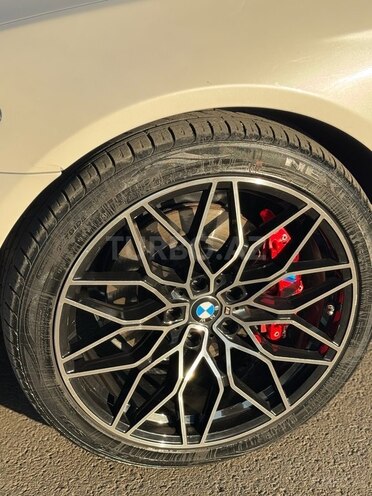 BMW 528 2015, 140,000 km - 2.0 l - Gəncə
