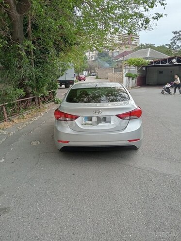 Hyundai Elantra 2015, 131,200 km - 1.8 l - Bakı