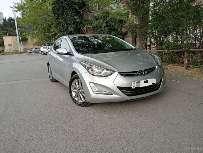 Hyundai Elantra 2015, 131,200 km - 1.8 l - Bakı