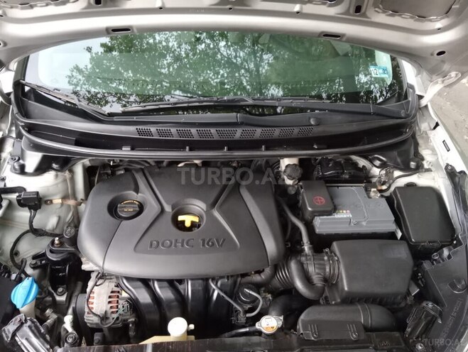 Hyundai Elantra 2015, 131,200 km - 1.8 l - Bakı