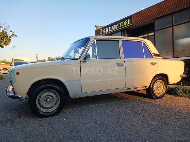 LADA (VAZ) 2103 1983, 92,000 km - 1.3 л - Qəbələ