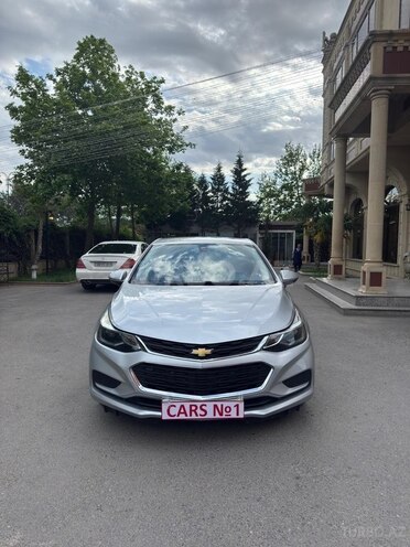 Chevrolet Cruze-1