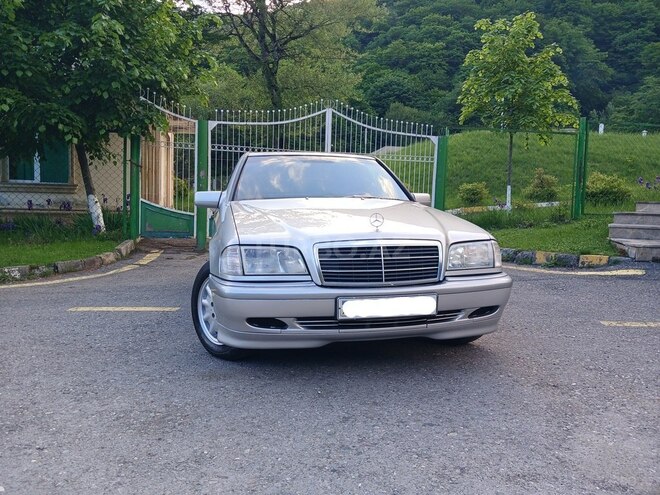 Mercedes C 200 2000, 267,000 km - 2.0 l - Oğuz