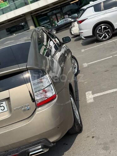Toyota Prius-6
