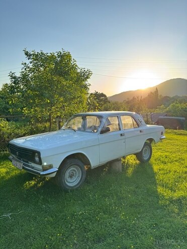 GAZ 24 1977, 150,000 km - 2.4 л - Zaqatala