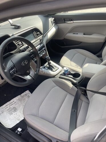 Hyundai Elantra 2019, 20,000 km - 2.0 л - Bakı