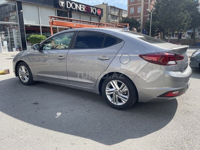 Hyundai Elantra 2019, 20,000 km - 2.0 л - Bakı
