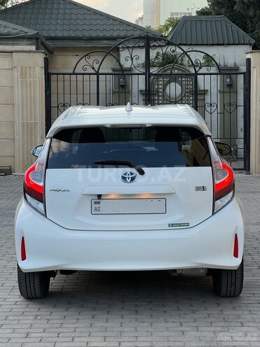 Toyota Aqua 2017, 112,000 km - 1.5 l - Bakı