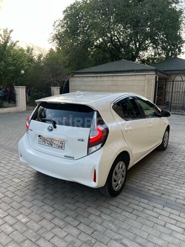 Toyota Aqua 2017, 112,000 km - 1.5 l - Bakı