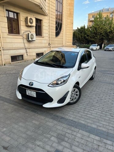 Toyota Aqua 2017, 112,000 km - 1.5 l - Bakı