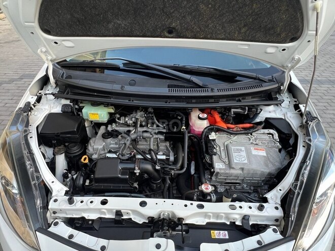 Toyota Aqua 2017, 112,000 km - 1.5 l - Bakı