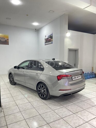 Skoda Rapid 2021, 125,000 km - 1.6 l - Sumqayıt