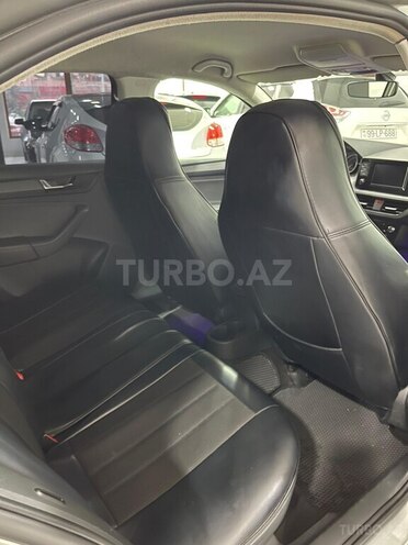 Skoda Rapid 2021, 125,000 km - 1.6 l - Sumqayıt