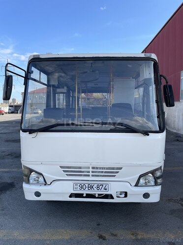 Isuzu NP 37 2007, 671,655 km - 4.4 l - Bakı