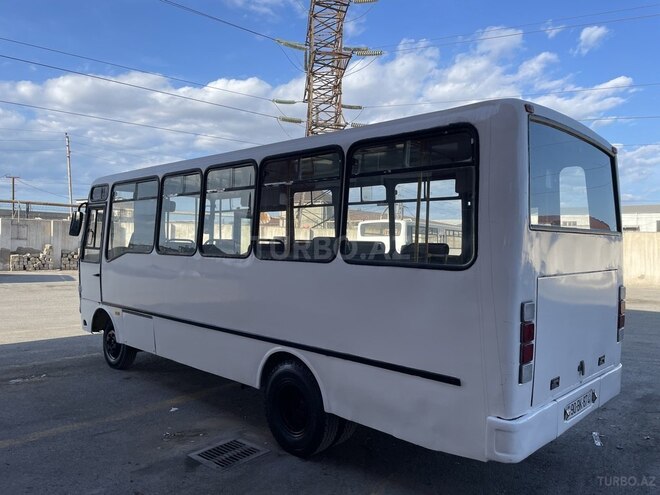 Isuzu NP 37 2007, 671,655 km - 4.4 l - Bakı