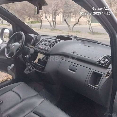Mercedes Vito 115 2009, 3,983,215 km - 2.2 l - Sumqayıt