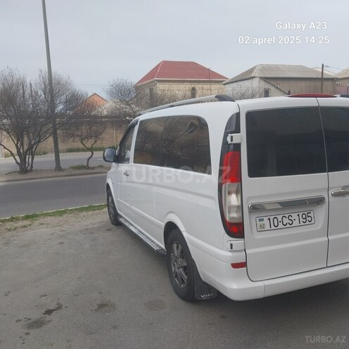 Mercedes Vito 115 2009, 3,983,215 km - 2.2 l - Sumqayıt