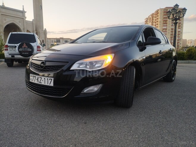 Opel Astra 2012, 269,000 km - 1.3 l - Bakı
