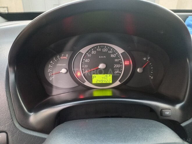 Hyundai Tucson 2009, 250,000 km - 2.0 l - Qusar