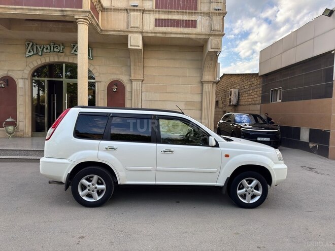 Nissan X-Trail 2004, 272,000 km - 2.0 л - Sumqayıt