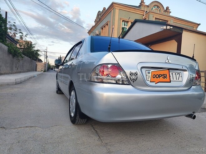 Mitsubishi Lancer 2008, 350,000 km - 1.3 l - Bakı